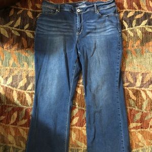 Maurice’s Curvy Jeans 22 Regular